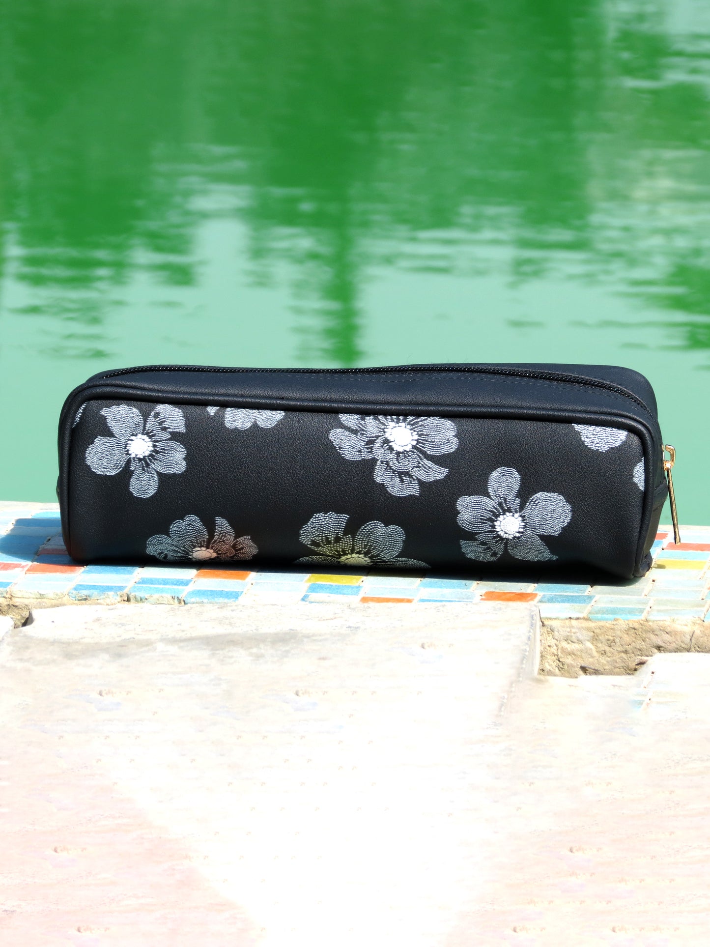 Unstoppable Wash Bag Make up pouch