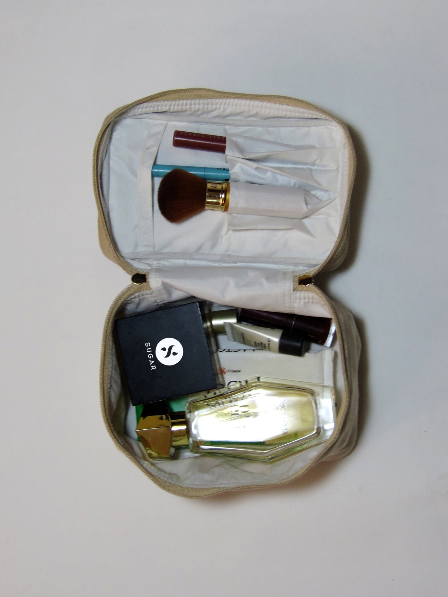 Marshmallow Travel Vanity Bag Make up pouch