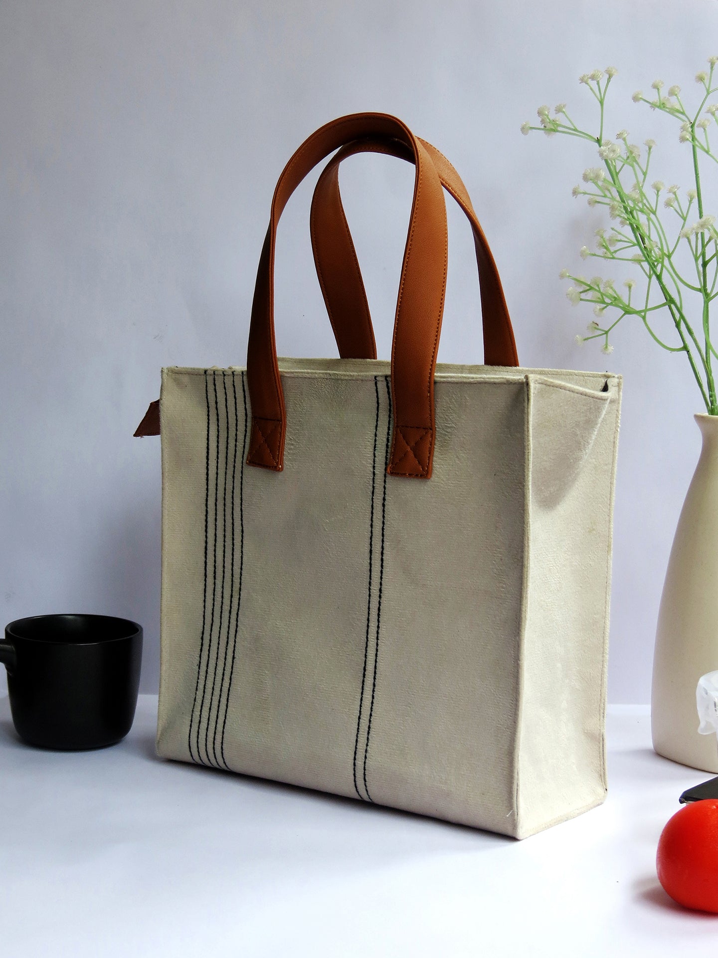 Velvet Tiffin Companion – Beige Lunch Bag with Bottle Space