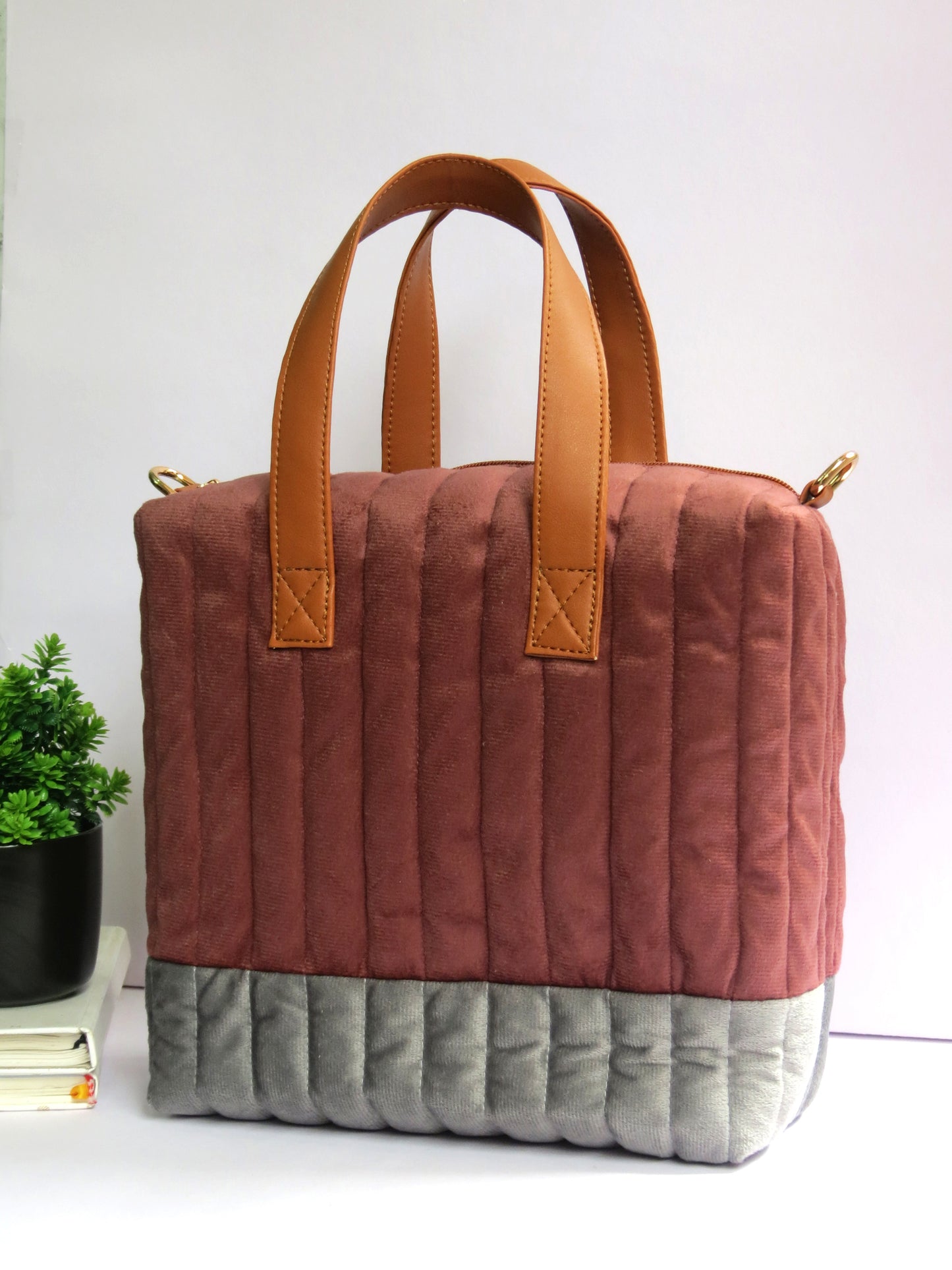 Quilted Velvet Lunch Bag for Office