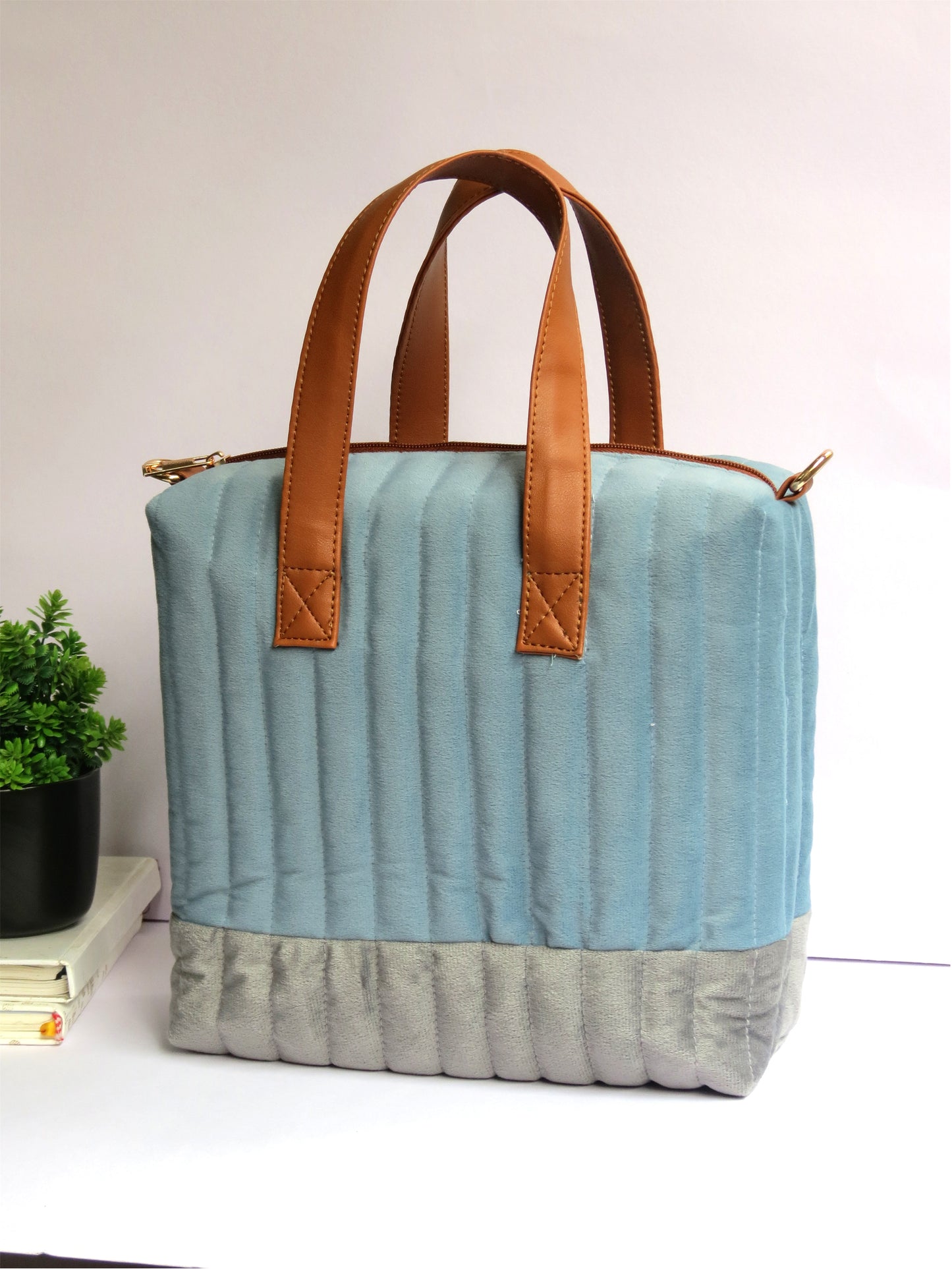 Quilted Velvet Lunch Bag for Women & Men