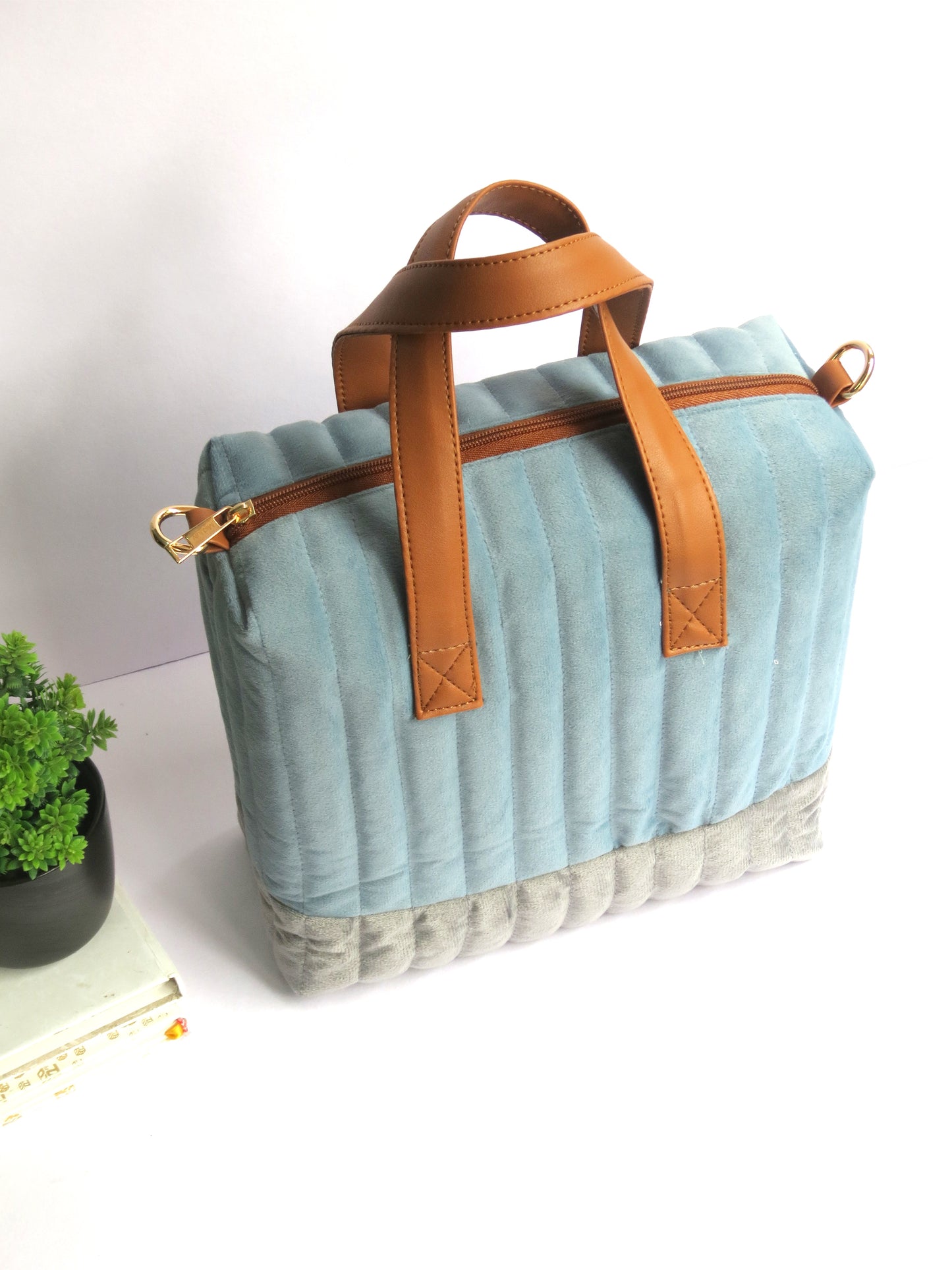 Quilted Velvet Lunch Bag for Women & Men