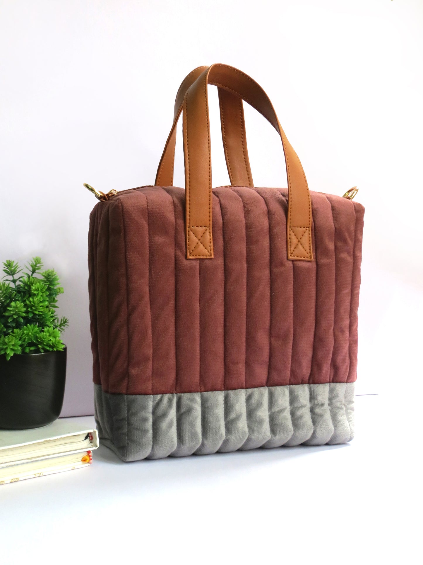 Quilted Velvet Lunch Bag for Office