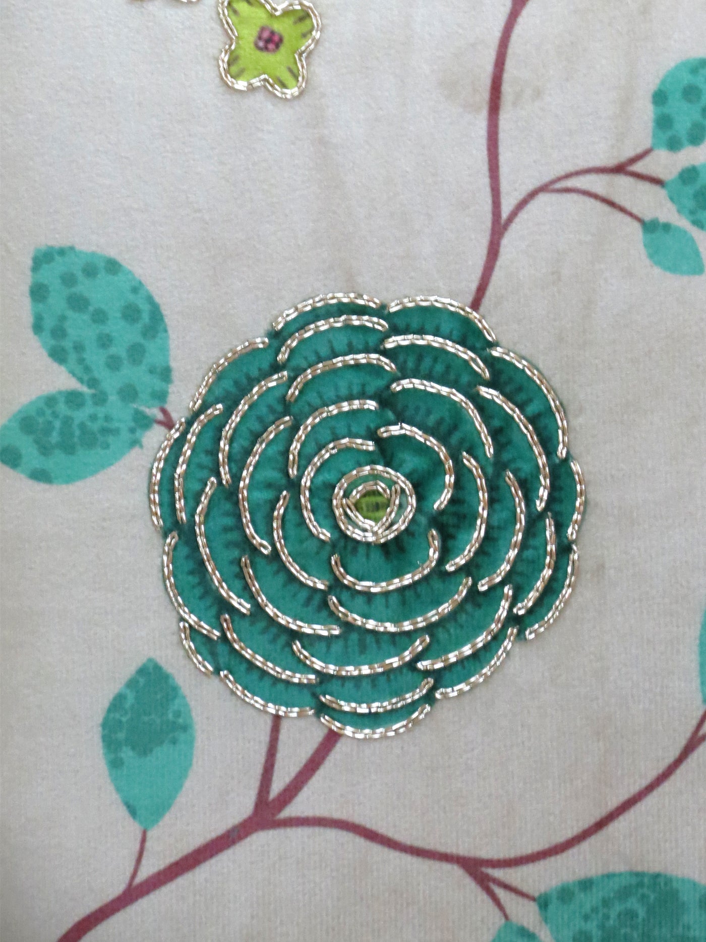 Floral Elegance Ivory Velvet Cushion Cover 16 Inch