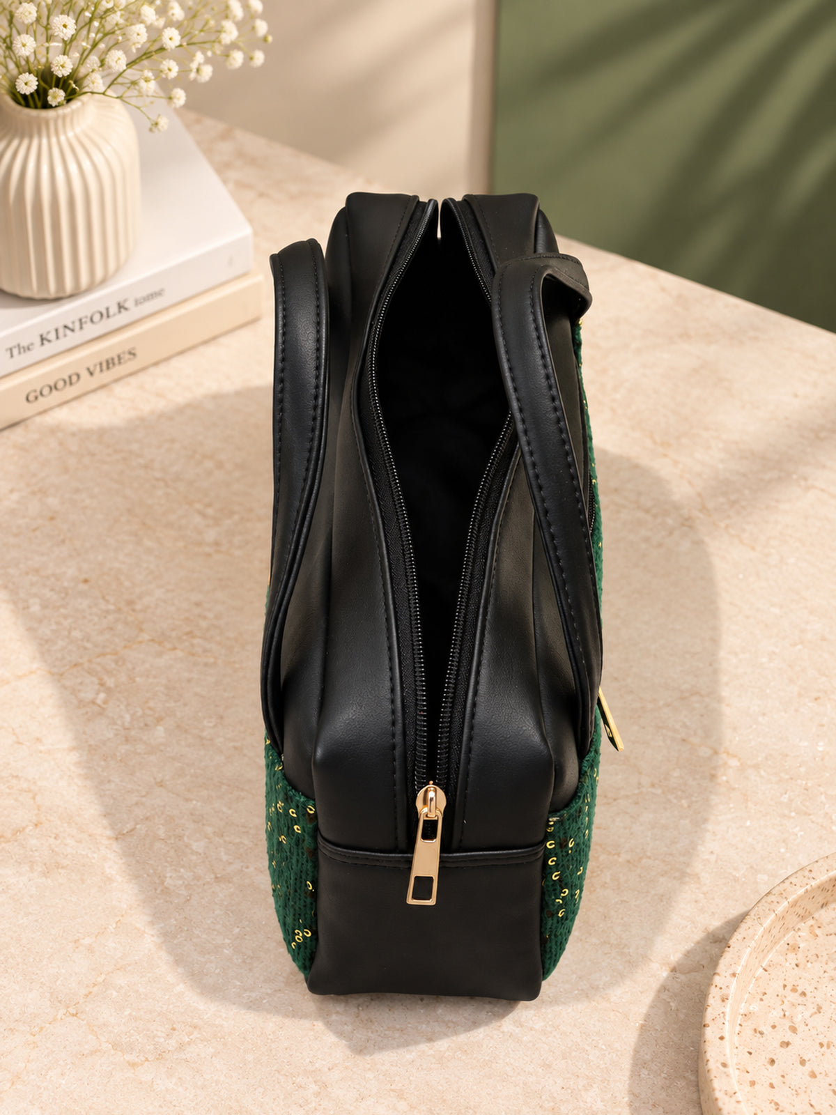 A Particular Distinction Clutch