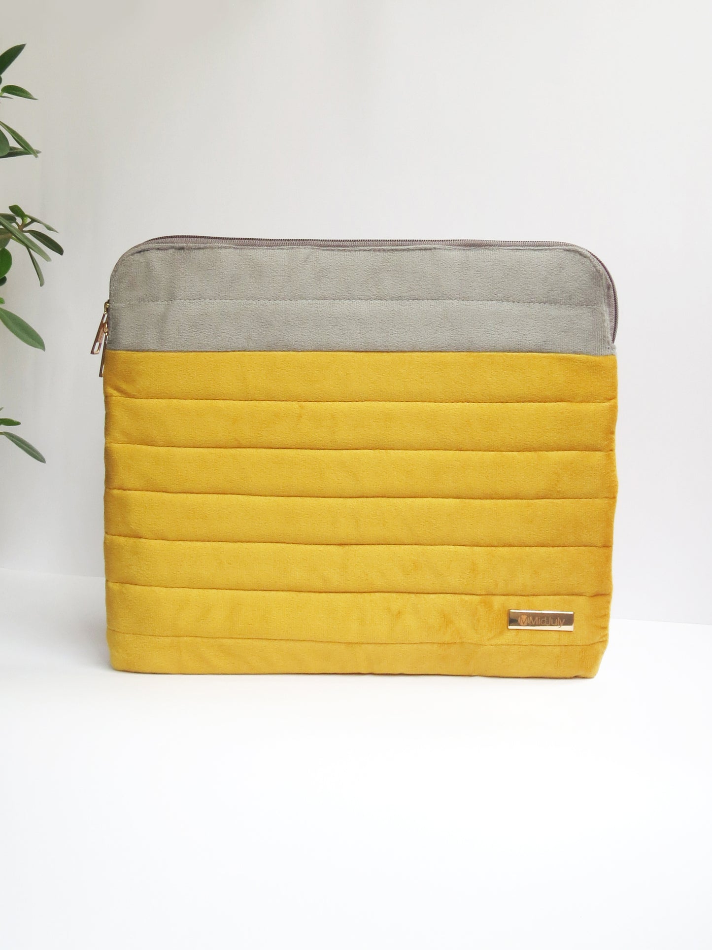 Velvet Laptop Sleeve – Yellow