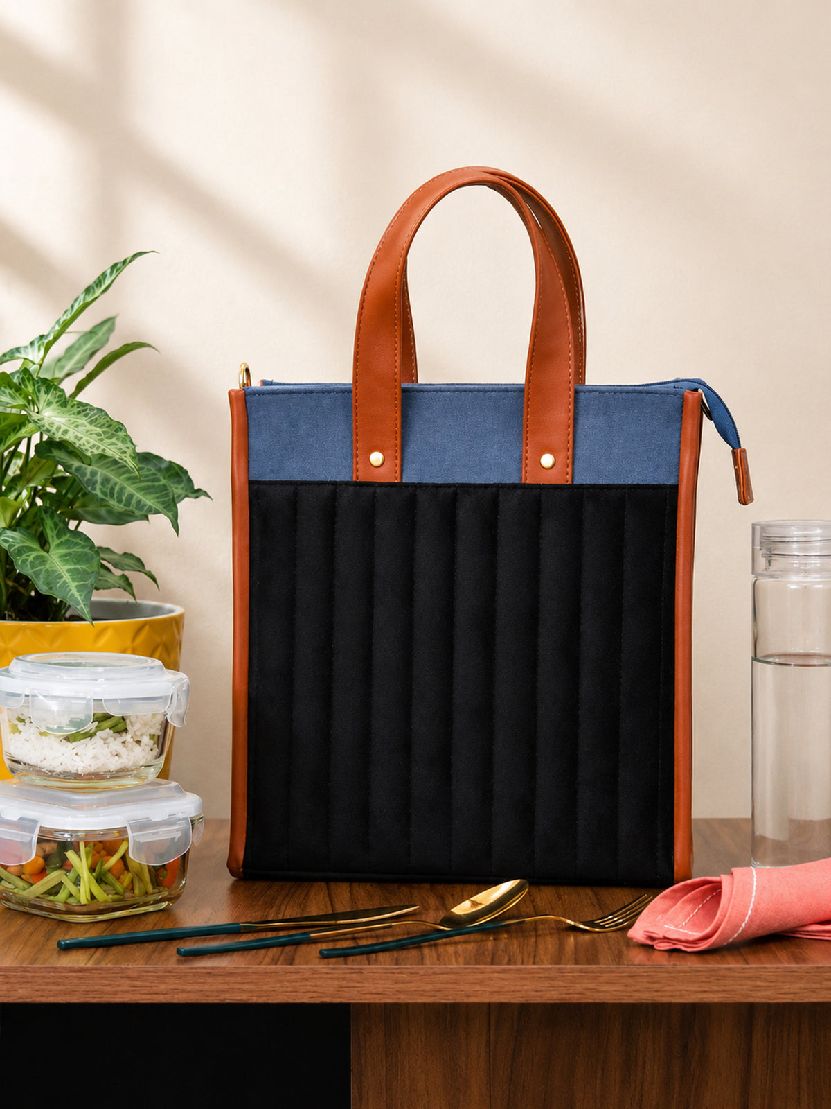 Black Velvet Quilted Lunch Bag