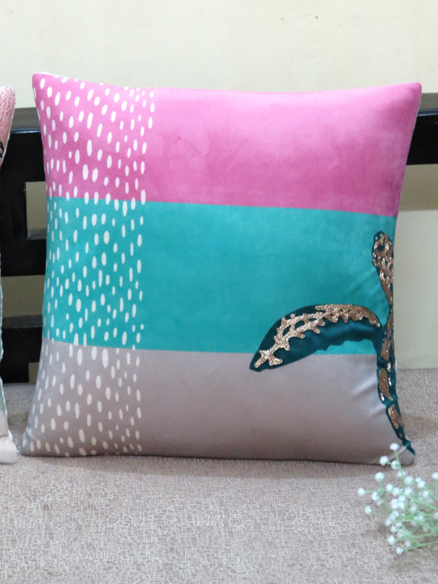 Sea Turtle Velvet Cushion Cover 16 Inch