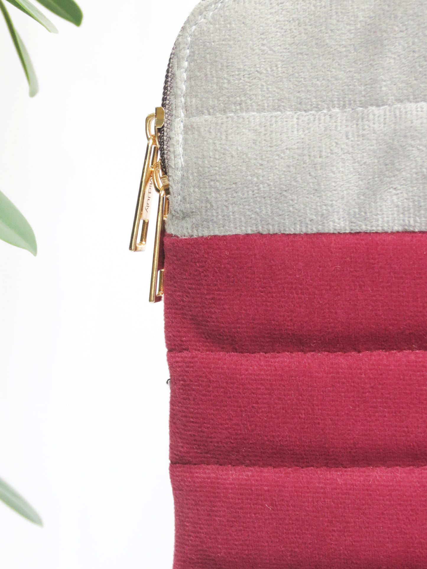 Velvet Laptop Sleeve – Maroon
